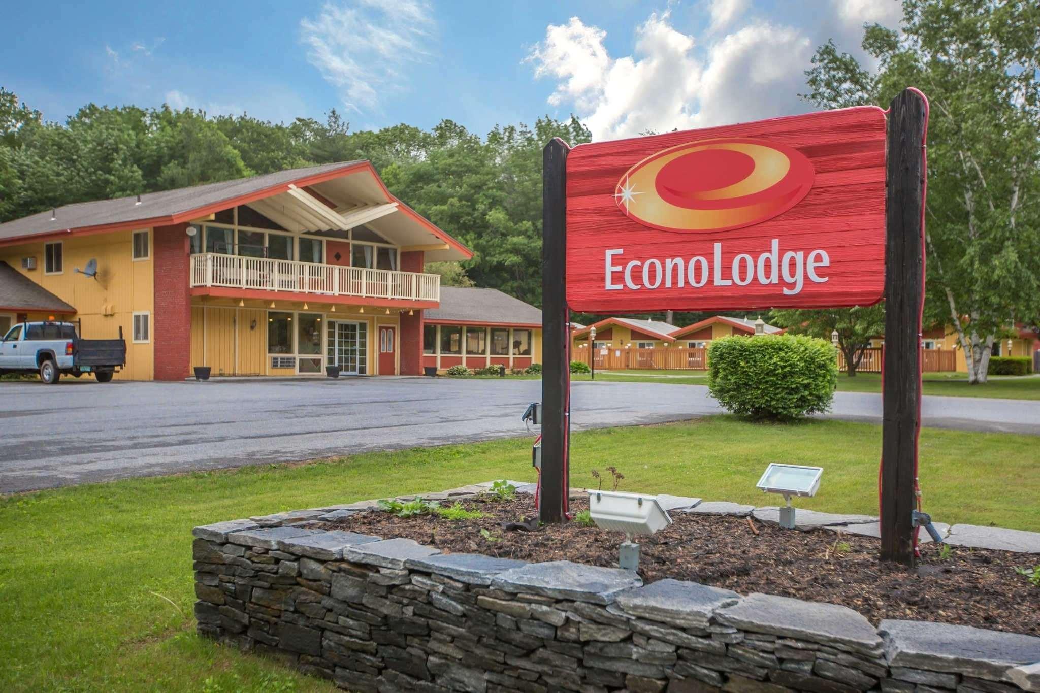 Econo Lodge Manchester Exterior photo
